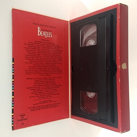 Compleat Beatles VHS 1982 - Picture 5 of 12